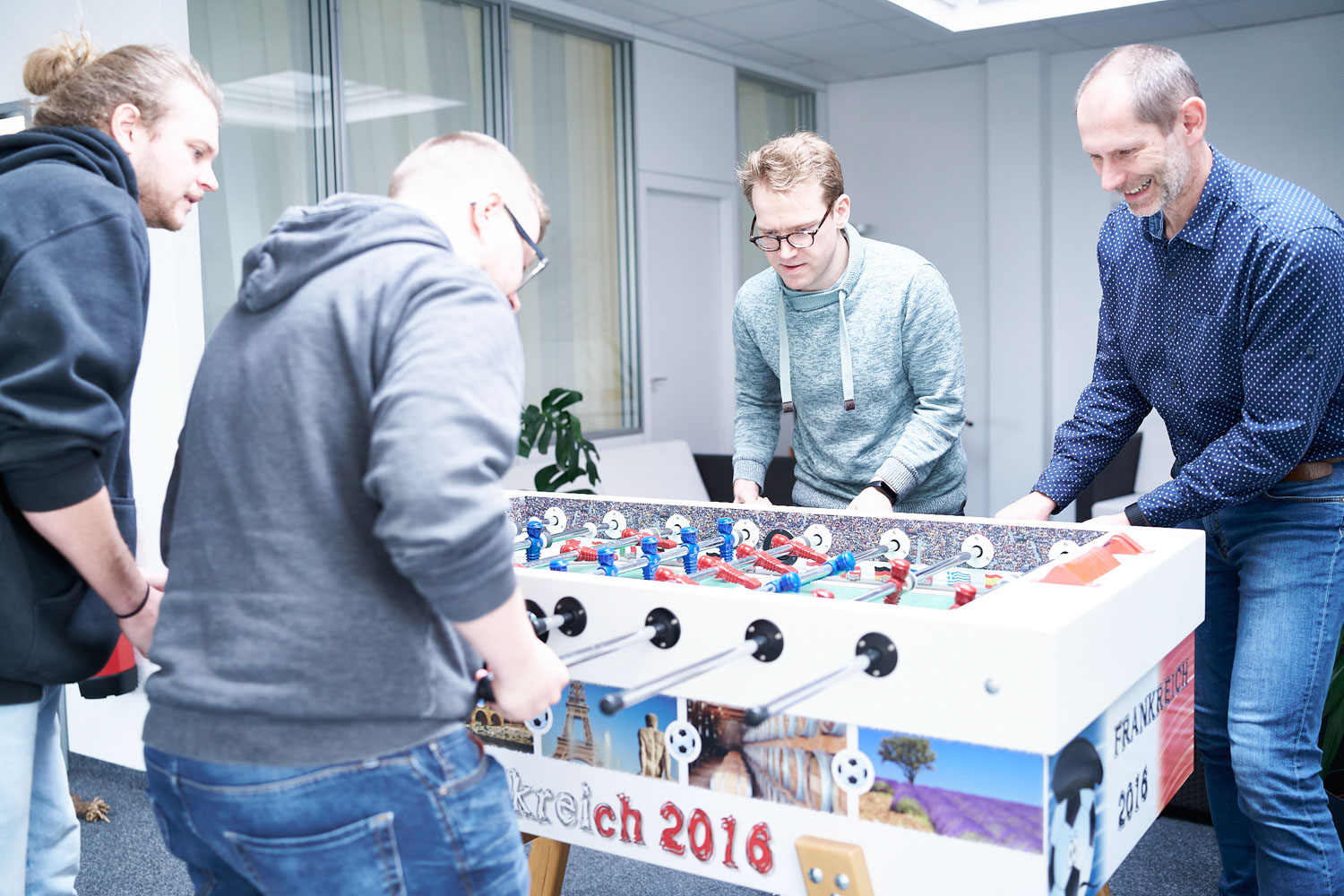 planemos-editorial-103-25-teaser planemos-editorial-103-25-teaser